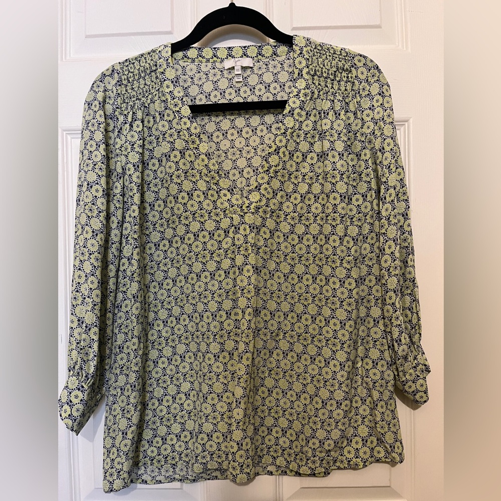 Joie Silk Blouse V-Neck Smocked Detail L/S Professional Chic 2-Button Cuffs
